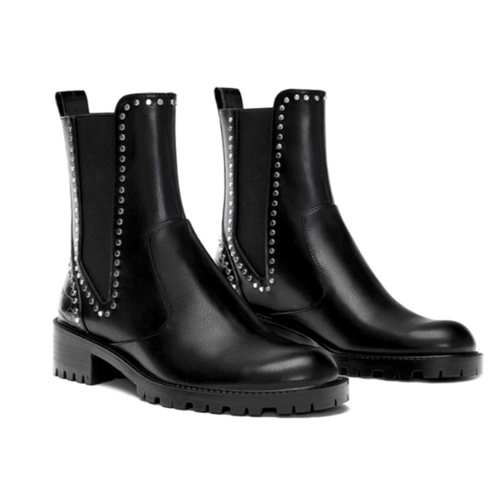 Zara Flat Ankle Boots